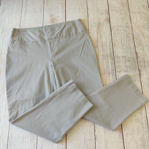 INC International Concepts stretch crop pants sz 4P - Picture 1 of 9